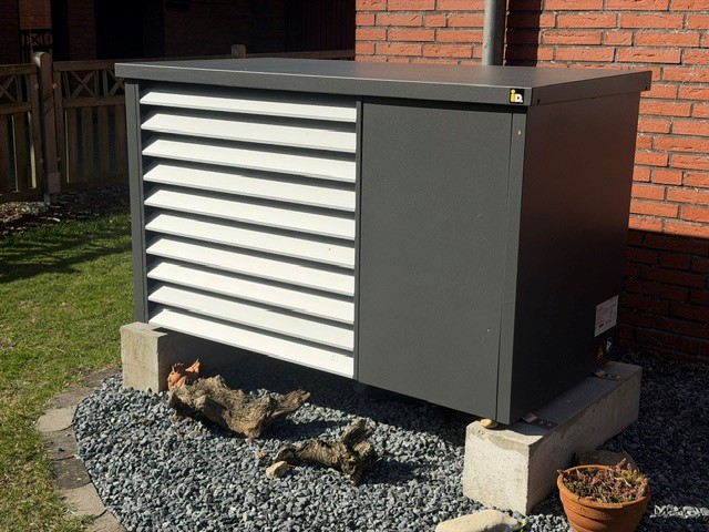 Wärmepumpe in einem Einfamilienhaus in Wiesmoor 1