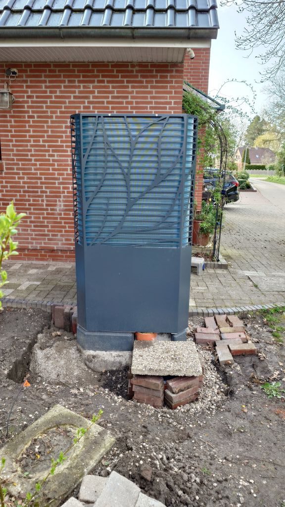 Wärmepumpe von Lambda in einem Einfamilienhaus in Aurich 2