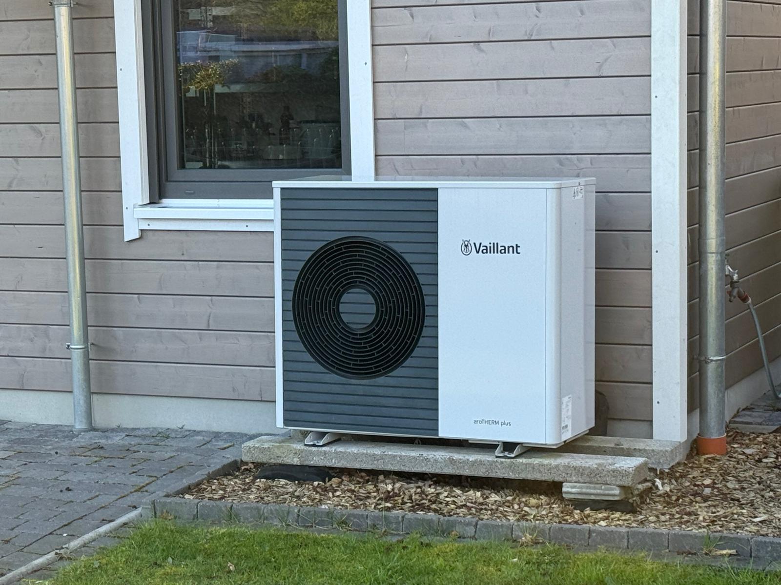 Wärmepumpe von Vaillant statt Gasheizung in Apen 1