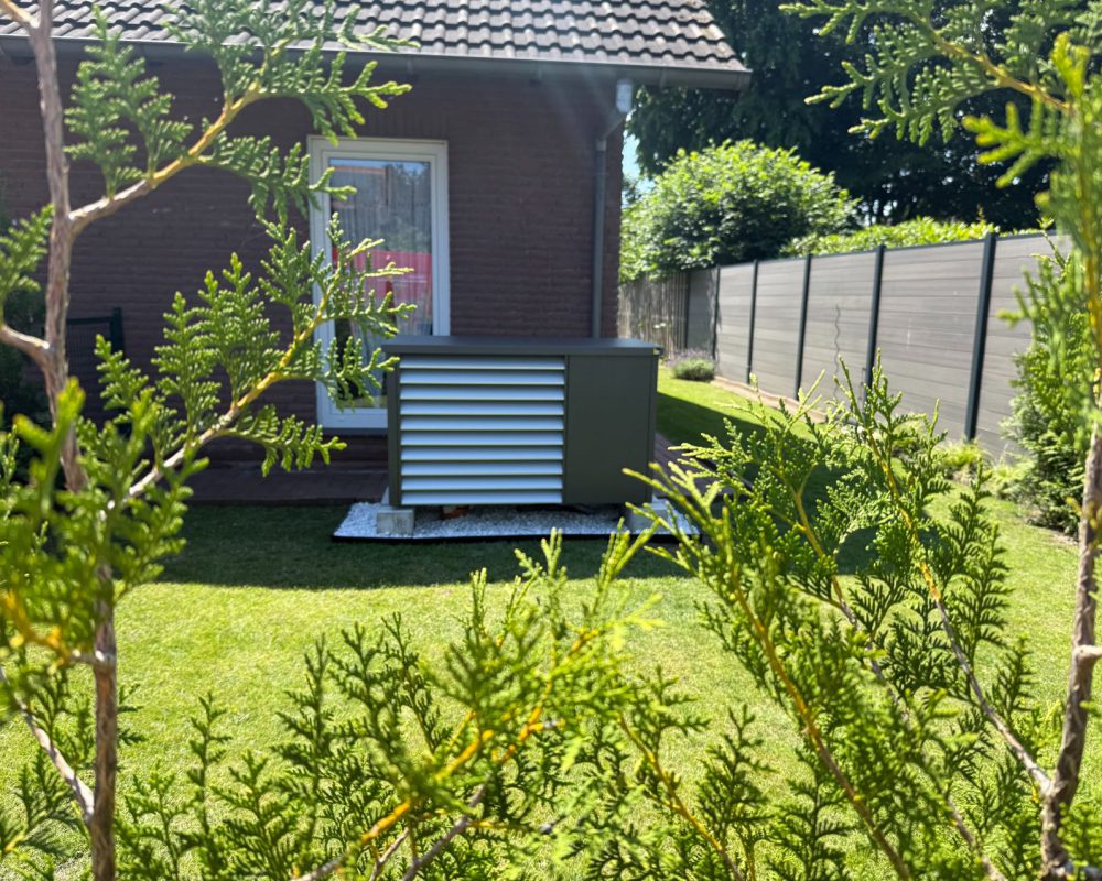 iDM Wärmepumpe statt eine defekte Gasheizung in Nortmoor 1